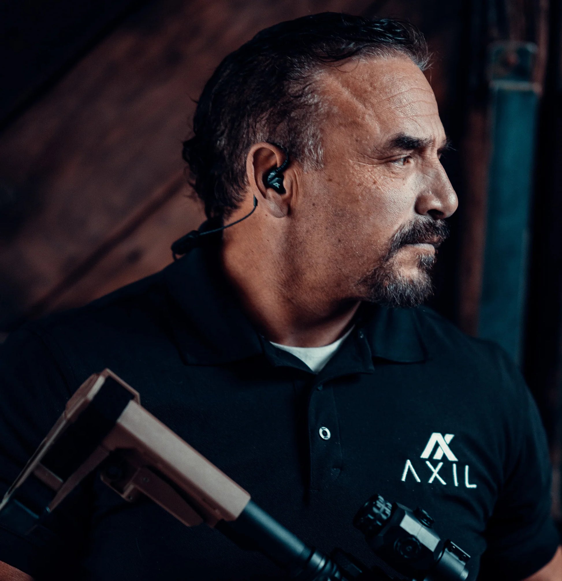 Cutting-edge electronic hearing protection for athletes and sports enthusiasts, ensuring enhanced situational awareness and noise reduction.