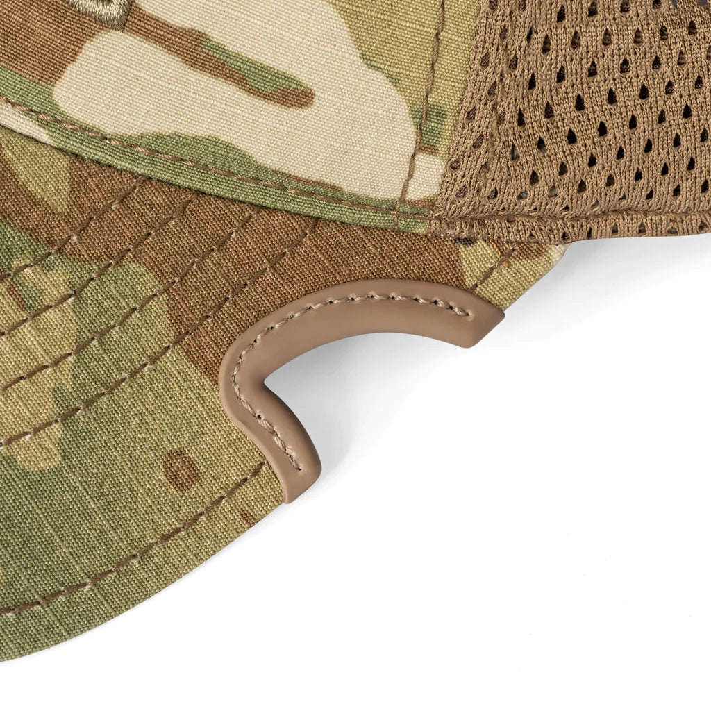 A stylish and functional headwear accessory, blending outdoor durability with contemporary design for a versatile and comfortable cap experience.