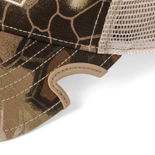 A stylish and functional headwear accessory, blending outdoor durability with contemporary design for a versatile and comfortable cap experience.