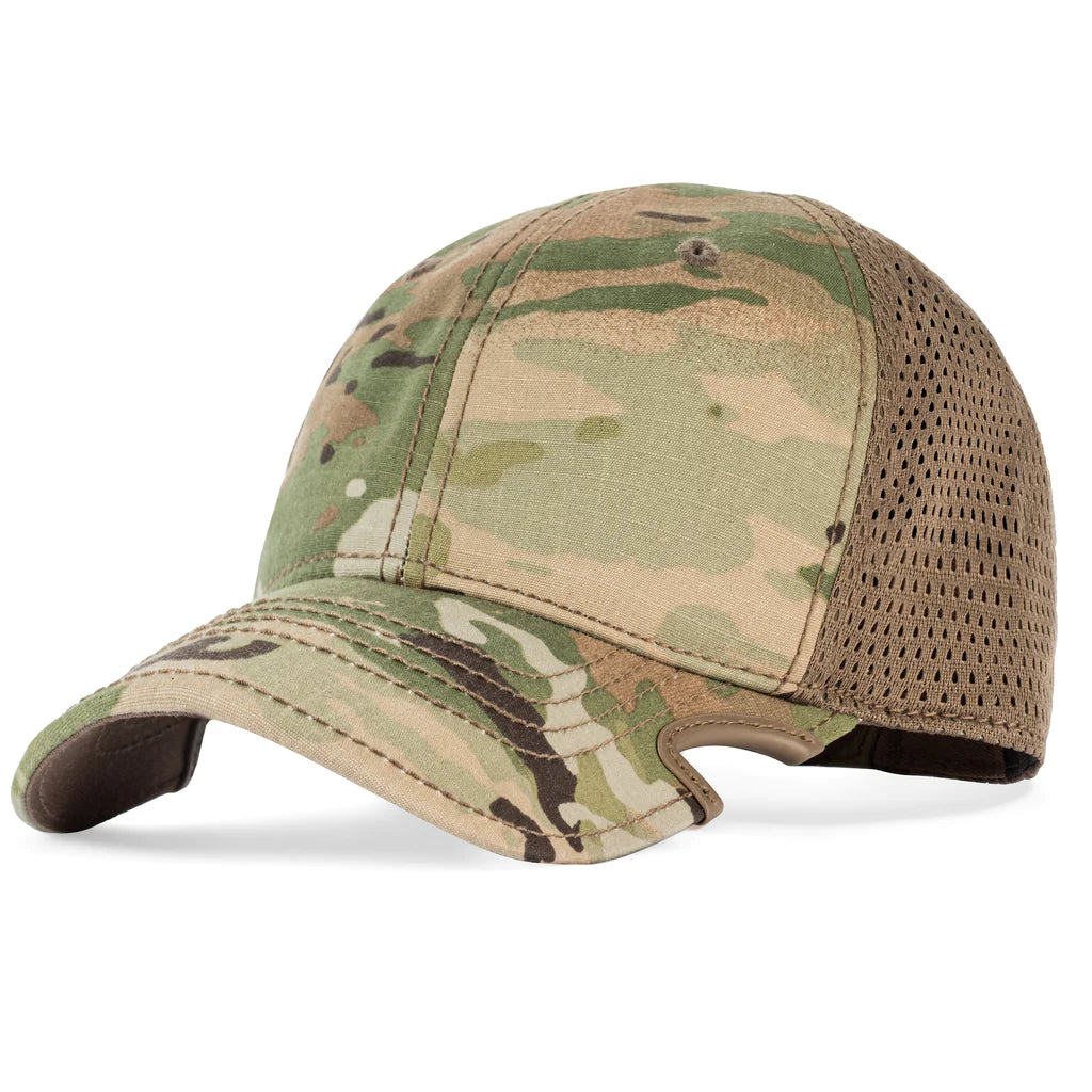 A stylish and functional headwear accessory, blending outdoor durability with contemporary design for a versatile and comfortable cap experience.