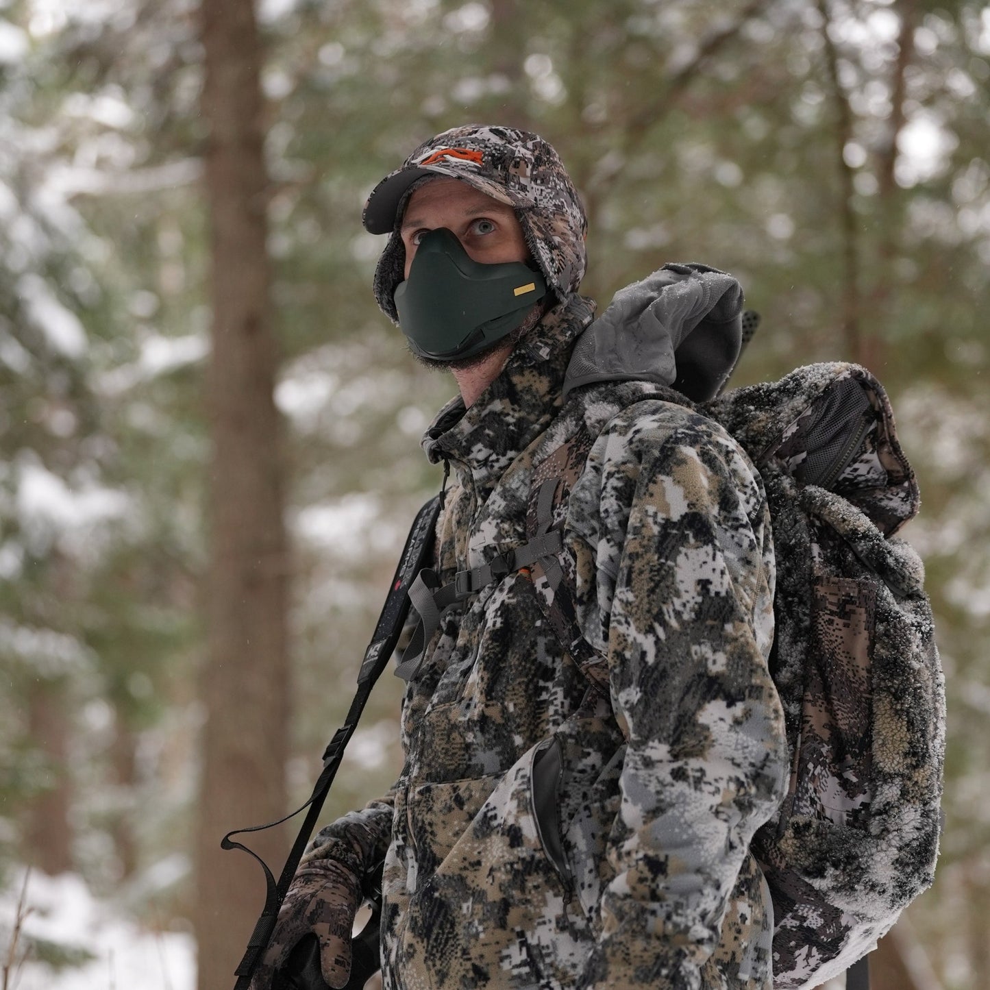 Rozvelt - Vektr Premium Hunting Accessory for Scent Elimination