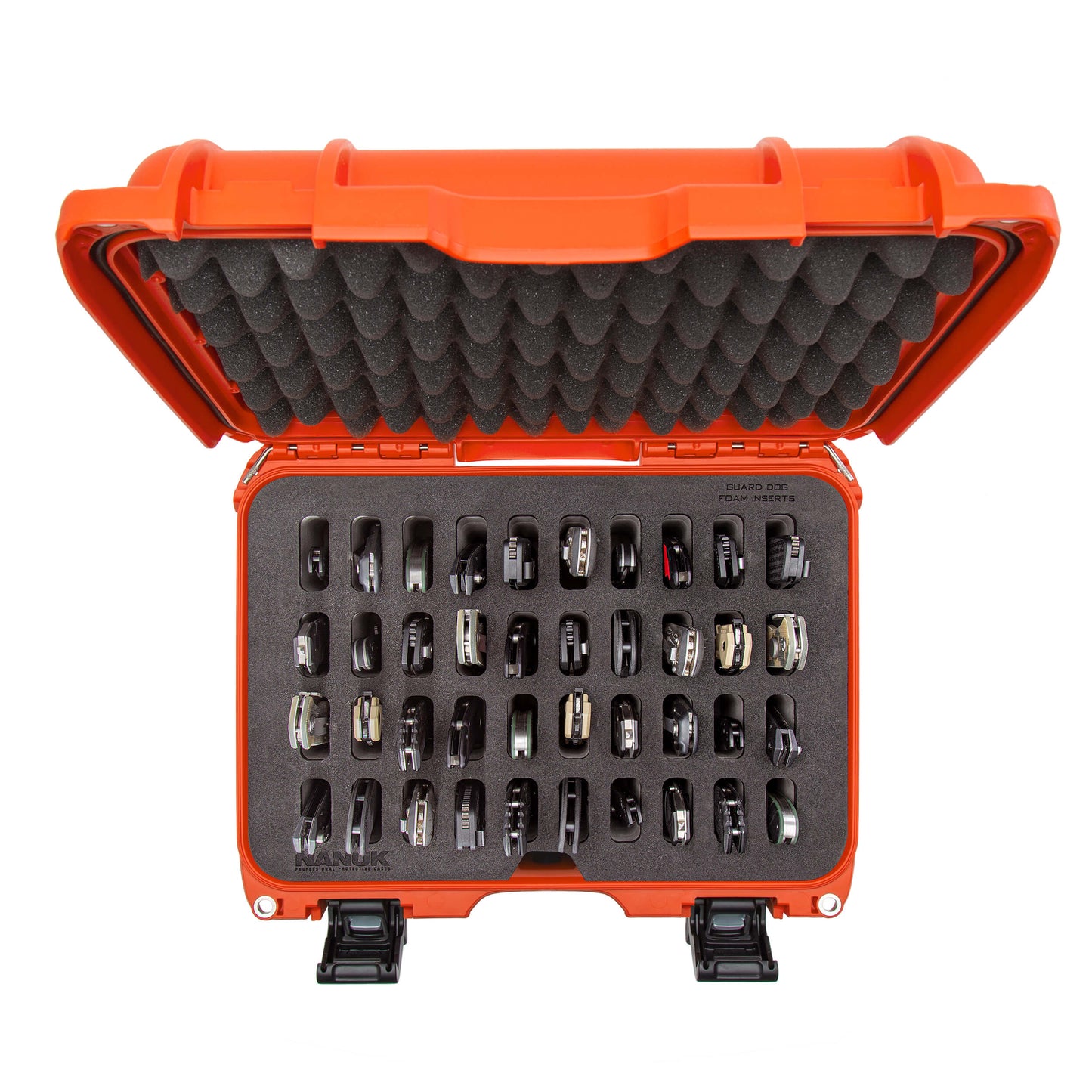 Rugged and secure storage solution designed to protect and organize your knives, ensuring they stay safe and sharp during transport or storage.