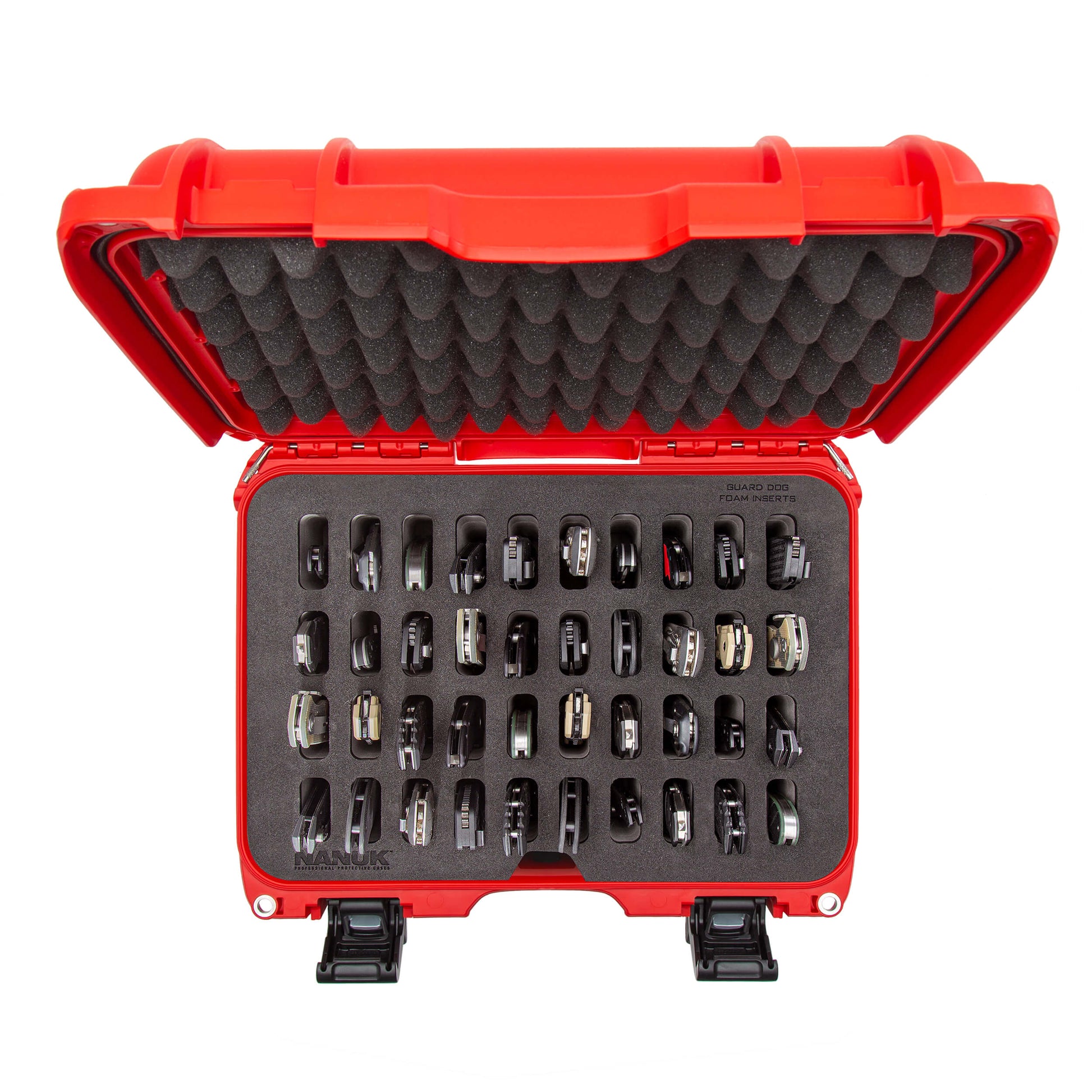 Rugged and secure storage solution designed to protect and organize your knives, ensuring they stay safe and sharp during transport or storage.