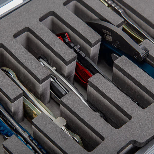 Built to organize, protect, carry and survive tough conditions, the NANUK waterproof hard case is impenetrable and indestructible with a lightweight, tough NK-7 resin shell and its PowerClaw superior latching system.