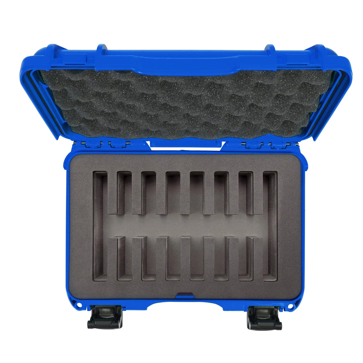 Built to organize, protect, carry and survive tough conditions, the NANUK waterproof hard case is impenetrable and indestructible with a lightweight, tough NK-7 resin shell and its PowerClaw superior latching system.