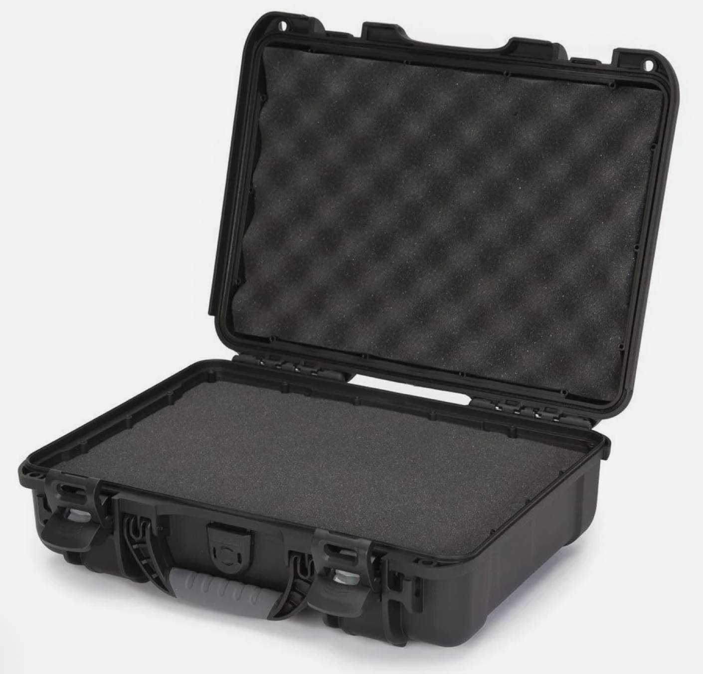 Built to organize, protect, carry and survive tough conditions, the NANUK waterproof hard case is impenetrable and indestructible with a lightweight, tough NK-7 resin shell and its PowerClaw superior latching system.