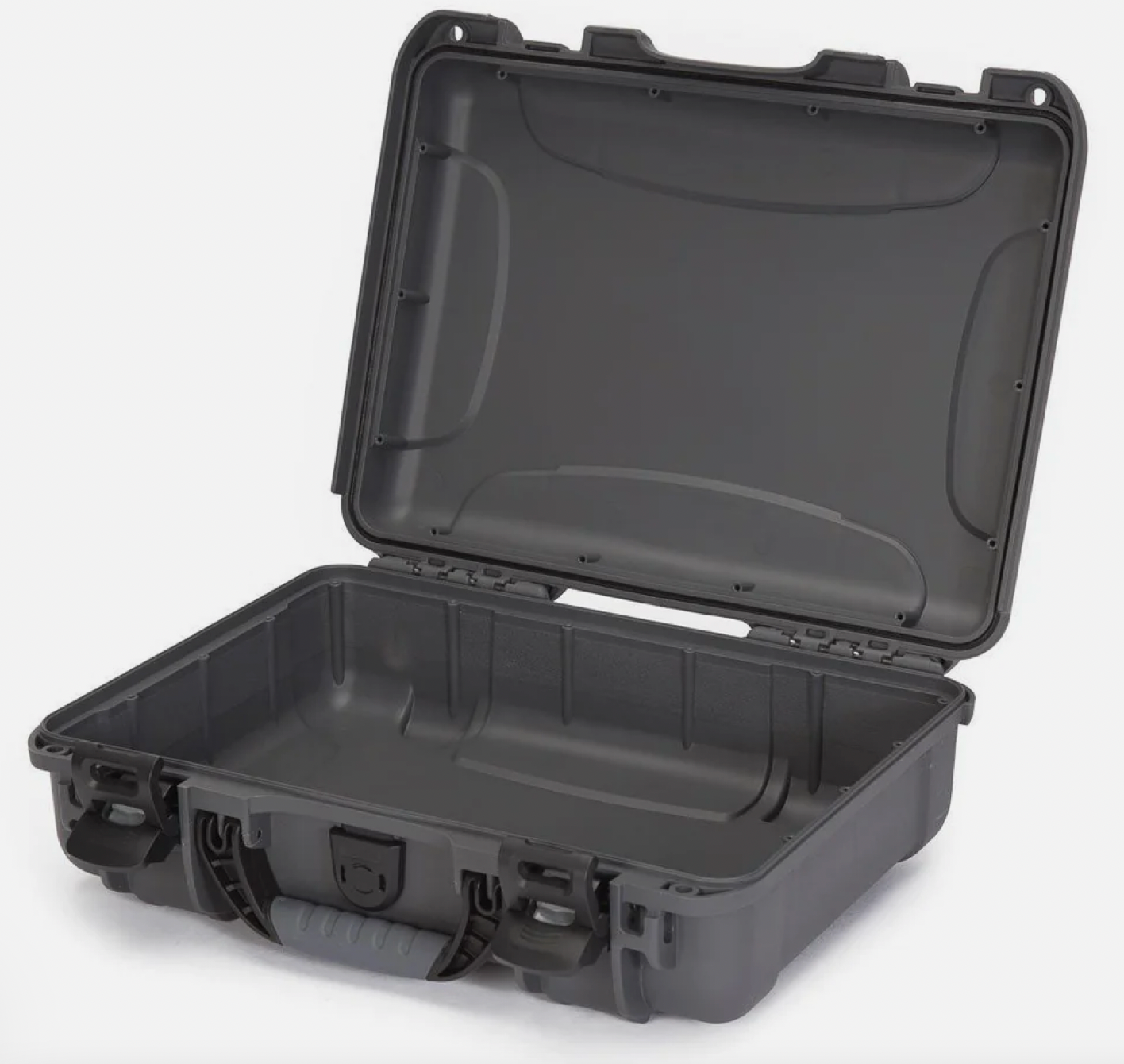 Built to organize, protect, carry and survive tough conditions, the NANUK waterproof hard case is impenetrable and indestructible with a lightweight, tough NK-7 resin shell and its PowerClaw superior latching system.