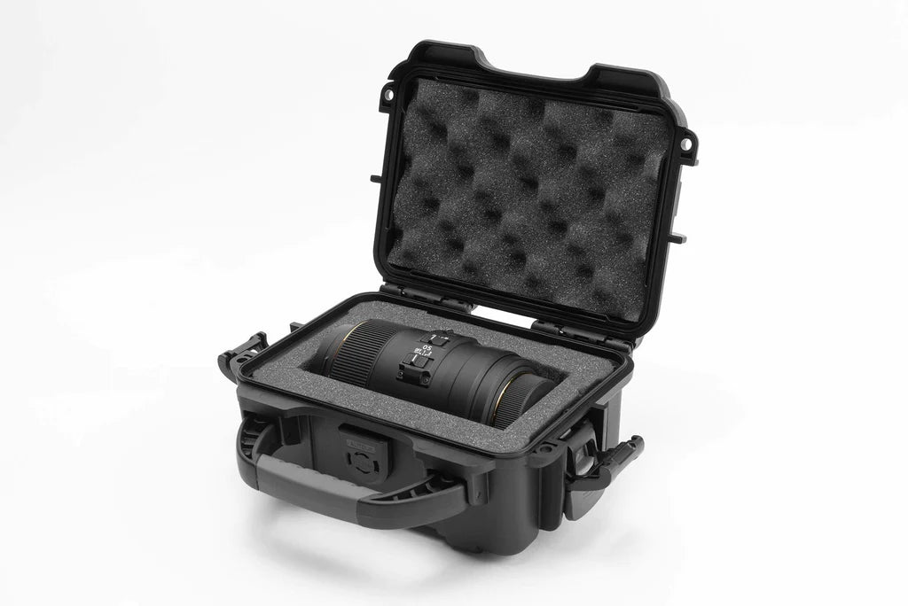 Built to organize, protect, carry and survive tough conditions, the NANUK waterproof hard case is impenetrable and indestructible with a lightweight, tough NK-7 resin shell and its PowerClaw superior latching system.