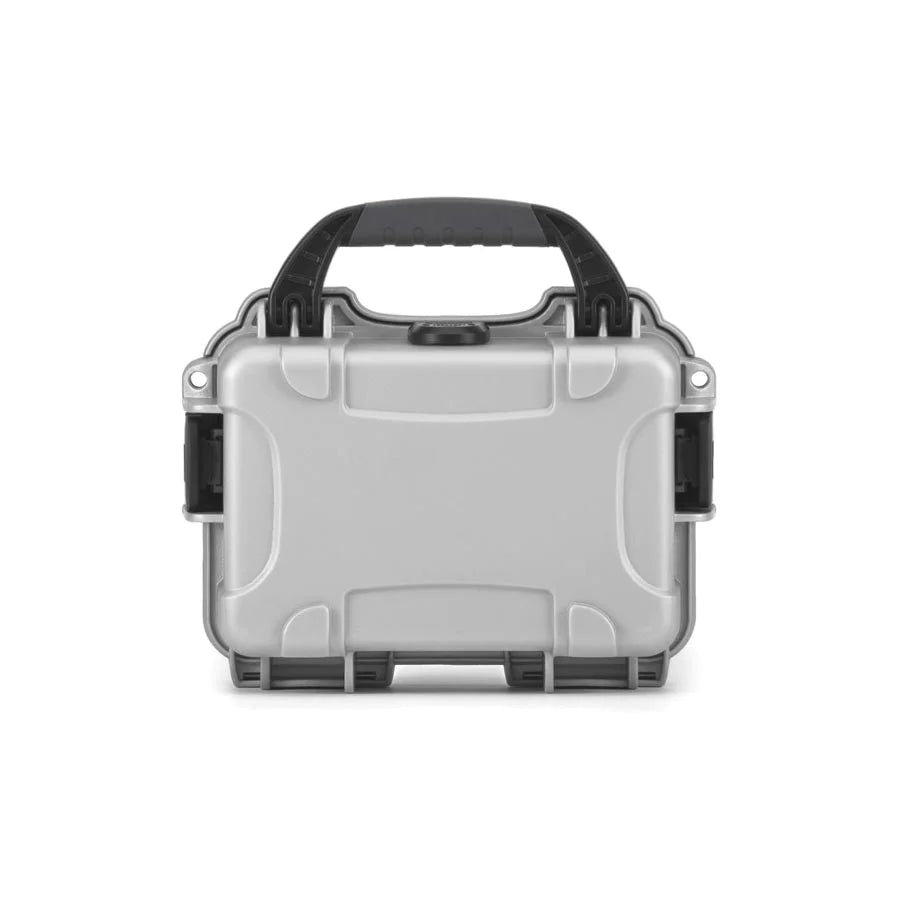 Built to organize, protect, carry and survive tough conditions, the NANUK waterproof hard case is impenetrable and indestructible with a lightweight, tough NK-7 resin shell and its PowerClaw superior latching system.