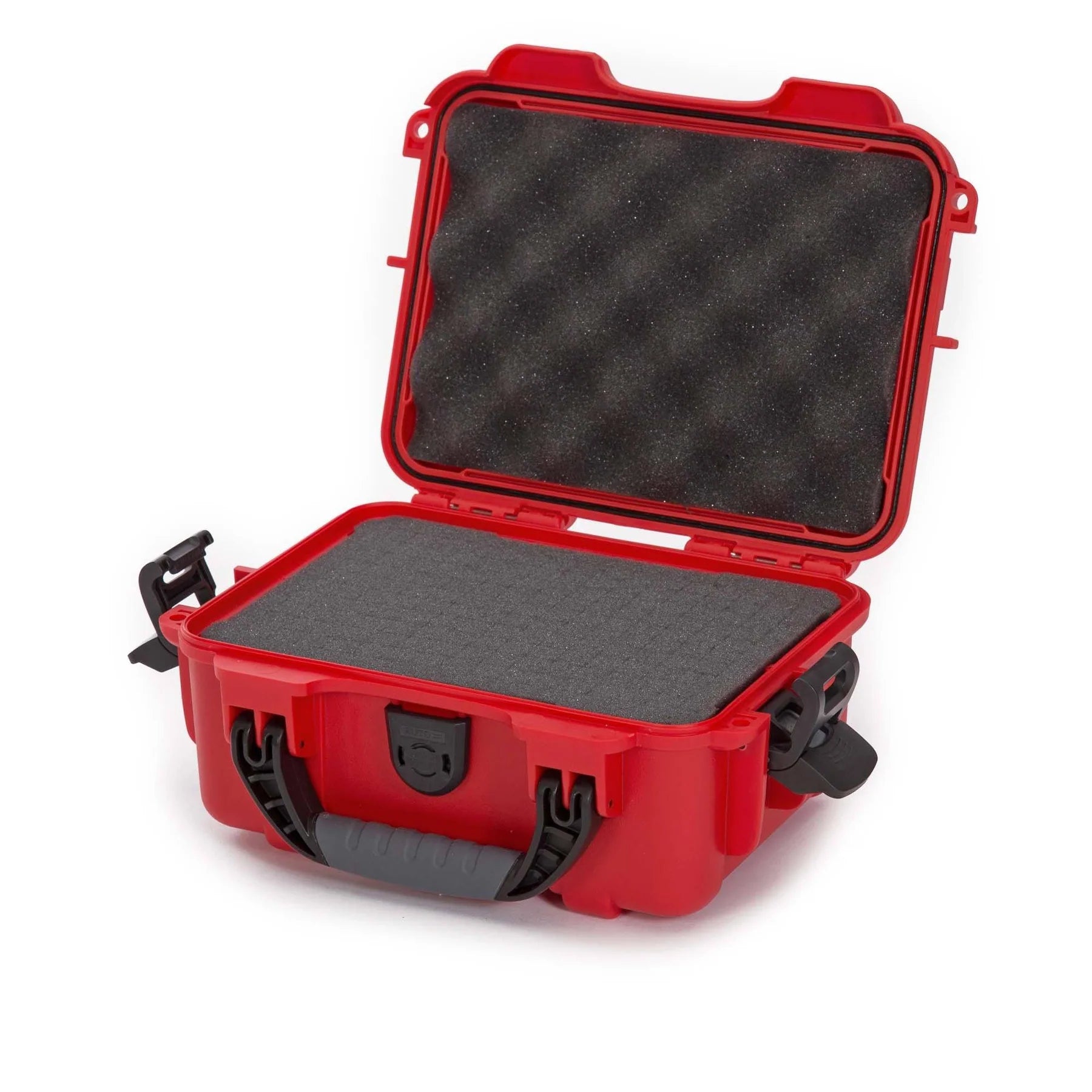 Built to organize, protect, carry and survive tough conditions, the NANUK waterproof hard case is impenetrable and indestructible with a lightweight, tough NK-7 resin shell and its PowerClaw superior latching system.