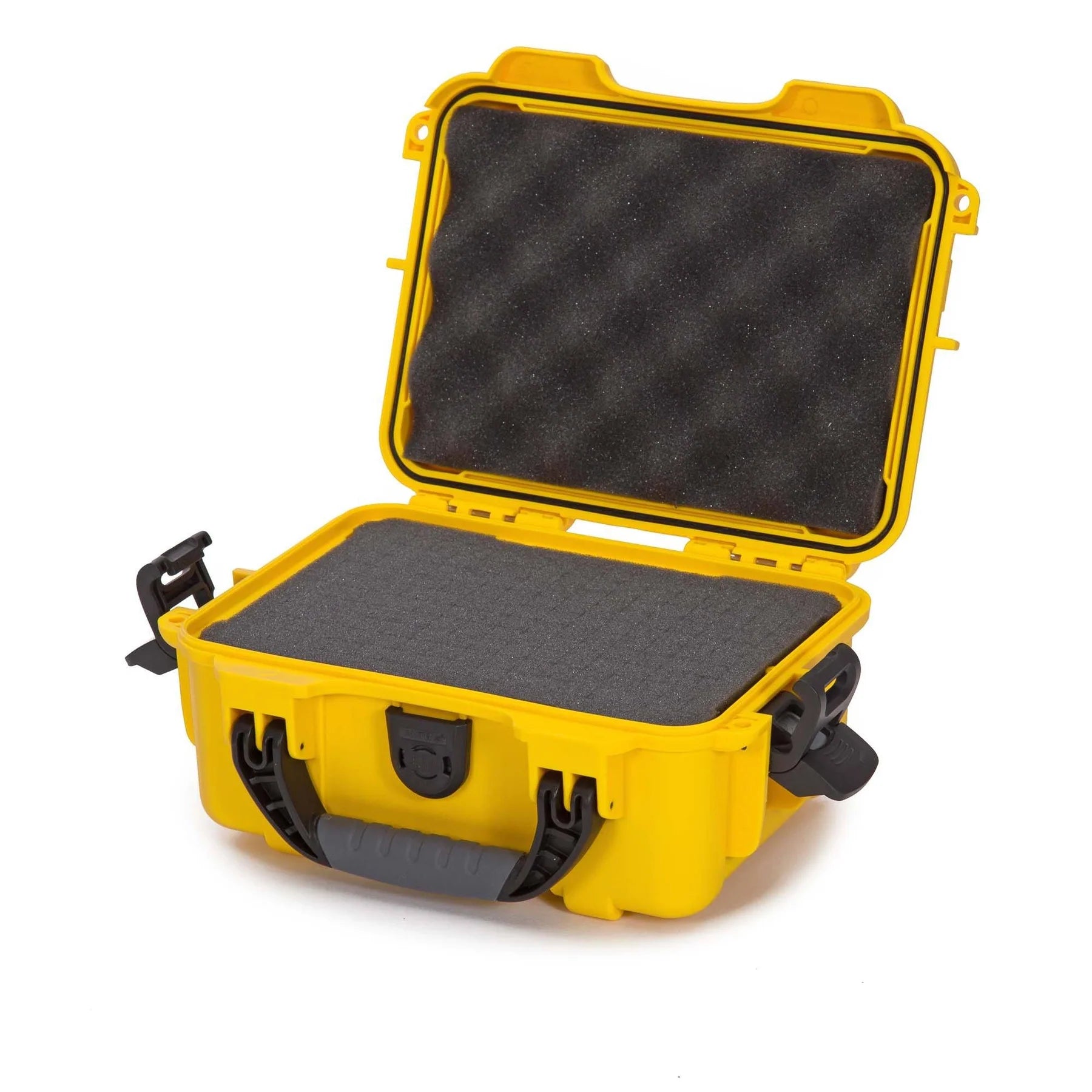 Built to organize, protect, carry and survive tough conditions, the NANUK waterproof hard case is impenetrable and indestructible with a lightweight, tough NK-7 resin shell and its PowerClaw superior latching system.